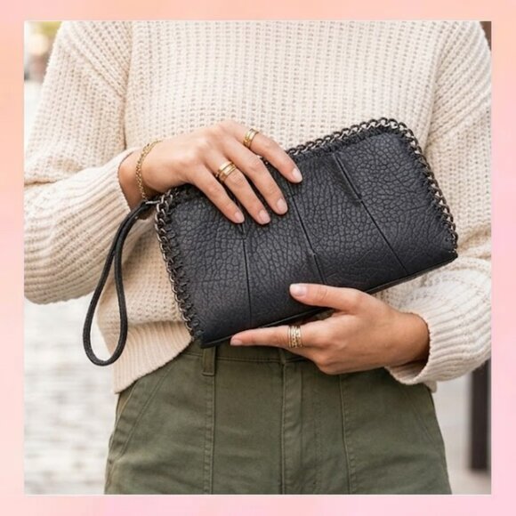 Jessica Simpson Handbags - Jessica Simpson Black Pebbled Leather Chain Trim Wristlet Clutch